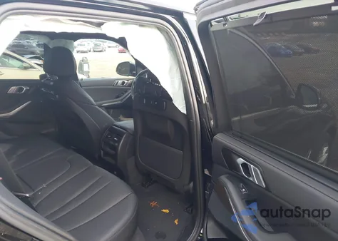 2022 BMW X5 xDrive40I из США, поврежденный, VIN 5UXCR6C03N9J16005